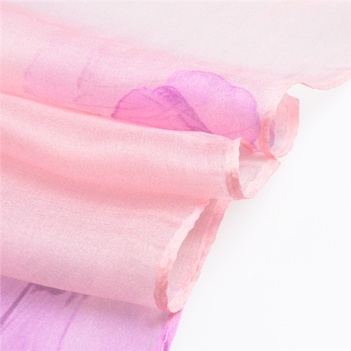 長(zhǎng)款百搭雪紡絲巾