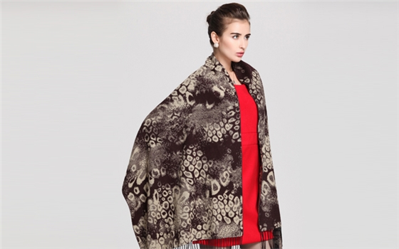 棉麻圍巾的各種圍法,圍巾有什么品牌 圍巾圖