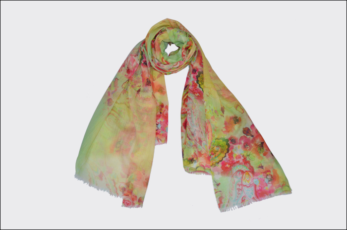 羊毛披肩 印花披肩 女士披肩 羊毛披肩 印花披肩 女士披肩