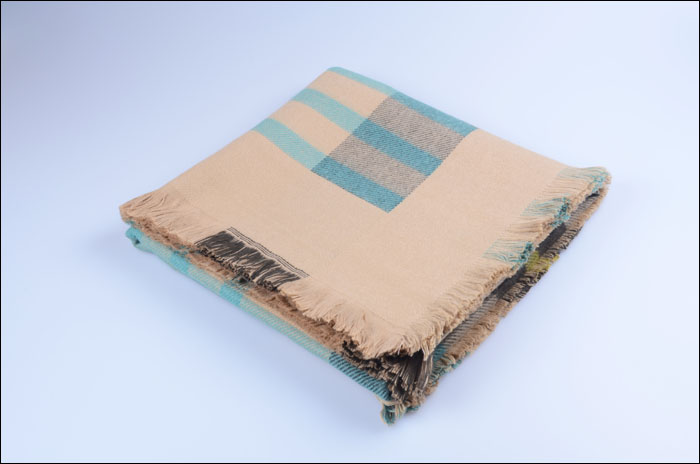 拉絨披肩 女士方巾  拉絨披肩 女士方巾