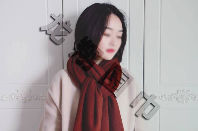 圍巾上身效果圖