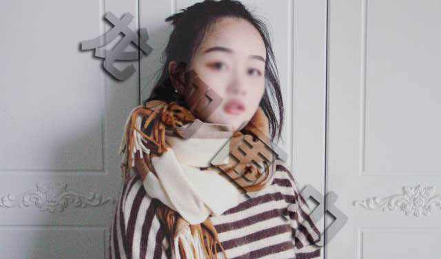 圍巾上身效果圖