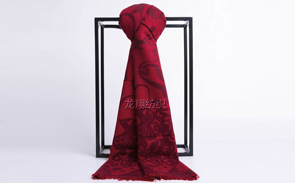龍翔紡織酒紅色圍巾 龍翔紡織酒紅色圍巾