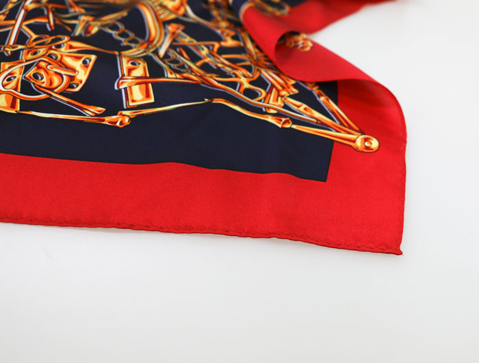 羅馬圖釘小絲巾細節(jié)圖