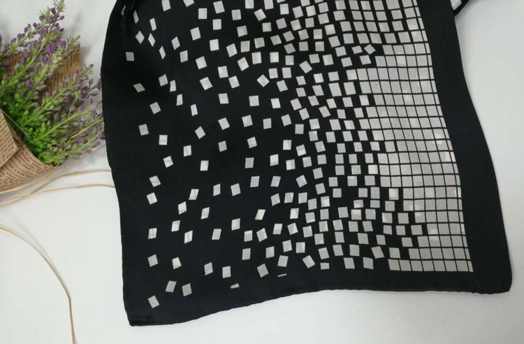 男士游戲方塊領巾細節 男士游戲方塊領巾細節