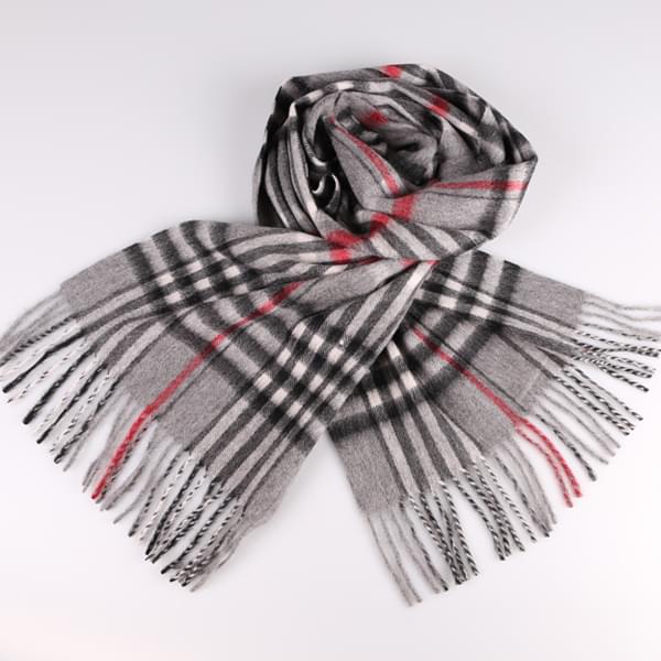 灰色羊絨圍巾 灰色羊絨圍巾