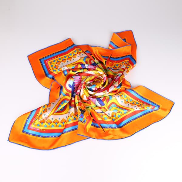 新款時尚女士圍巾 真絲圍巾 印花圍巾 圍巾定制 新款時尚女士圍巾 真絲圍巾 印花圍巾 圍巾定制