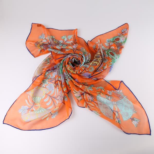 新款時尚真絲圍巾印花圍巾女士圍巾 新款時尚真絲圍巾印花圍巾女士圍巾