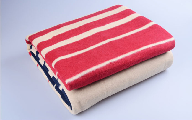 看來是真的!羊毛毯拍攝 羊毛毯圖