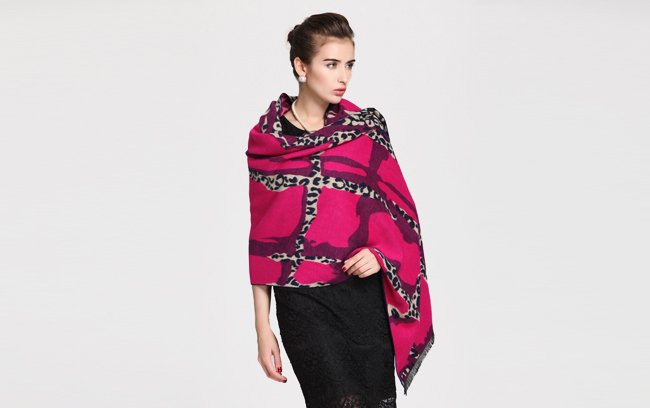 披在身上的毯子,毯子工藝哪家好 羊毛毯圖